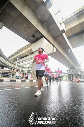 Race photo from Smartfren Run 2024