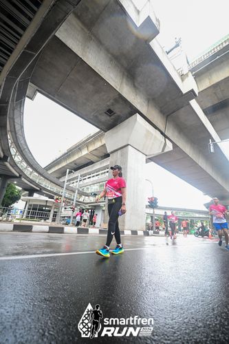 Race photo from Smartfren Run 2024