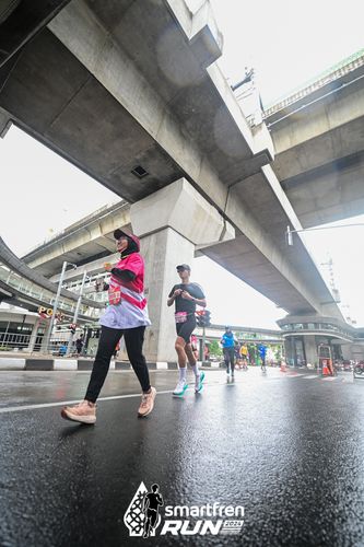 Race photo from Smartfren Run 2024