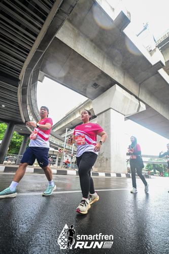 Race photo from Smartfren Run 2024