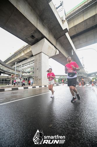 Race photo from Smartfren Run 2024