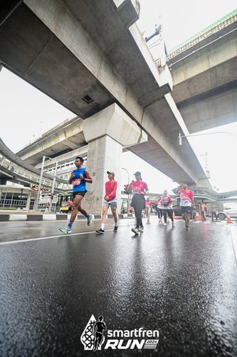 Race photo from Smartfren Run 2024