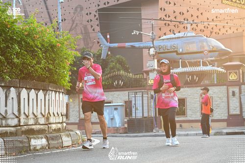 Race photo from Smartfren Run 2025 