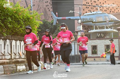 Race photo from Smartfren Run 2025 