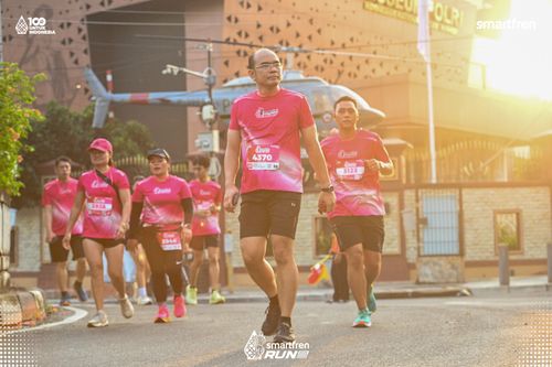 Race photo from Smartfren Run 2025 