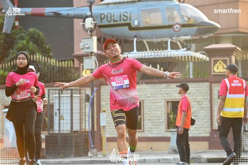 Race photo from Smartfren Run 2025 
