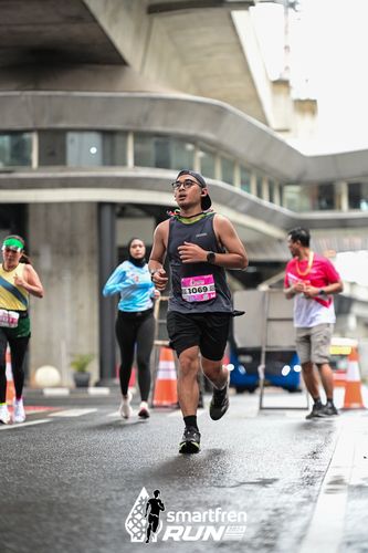 Race photo from Smartfren Run 2024