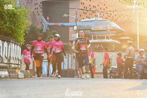 Race photo from Smartfren Run 2025 