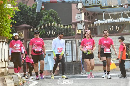 Race photo from Smartfren Run 2025 