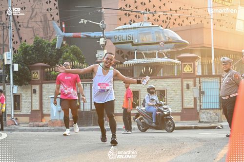 Race photo from Smartfren Run 2025 