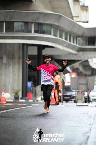 Race photo from Smartfren Run 2024