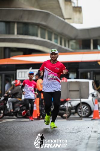 Race photo from Smartfren Run 2024