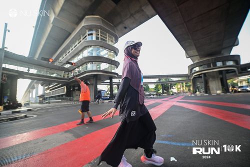 Race photo from Nu Skin Run 10K