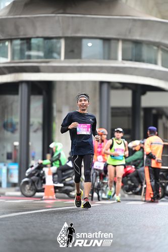 Race photo from Smartfren Run 2024