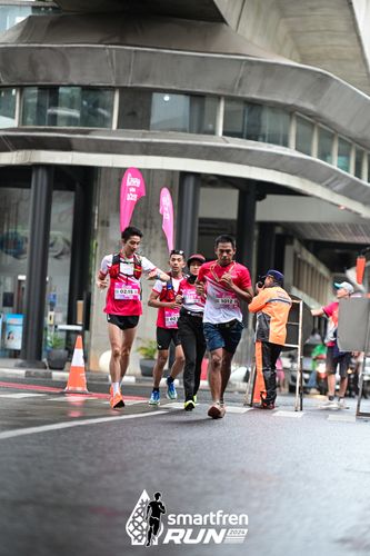 Race photo from Smartfren Run 2024