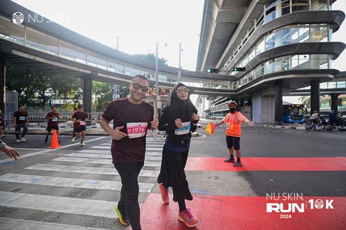 Race photo from Nu Skin Run 10K