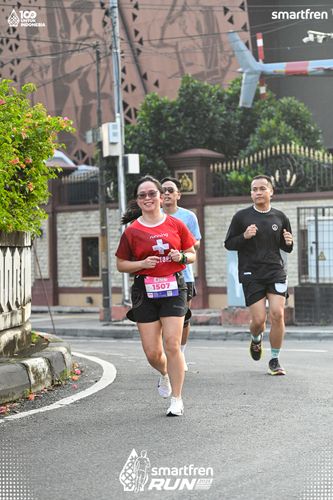 Race photo from Smartfren Run 2025 