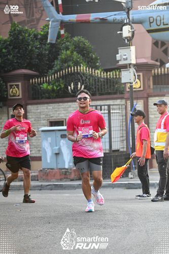 Race photo from Smartfren Run 2025 