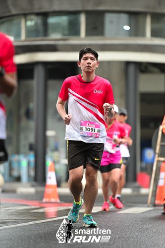 Race photo from Smartfren Run 2024