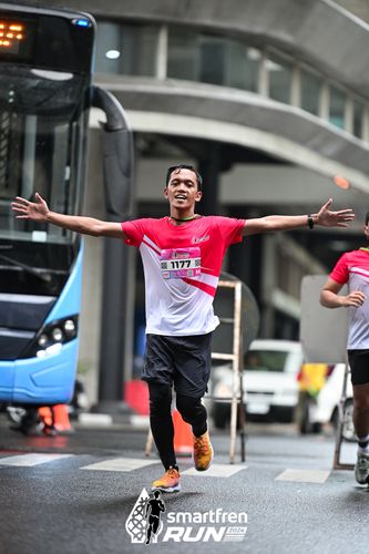 Race photo from Smartfren Run 2024