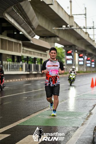 Race photo from Smartfren Run 2024
