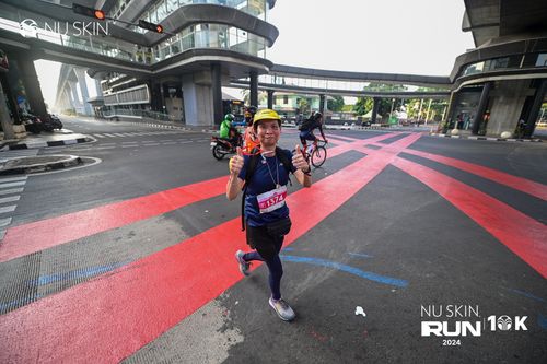 Race photo from Nu Skin Run 10K
