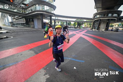 Race photo from Nu Skin Run 10K