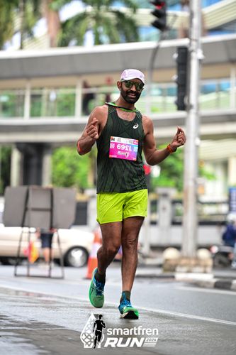 Race photo from Smartfren Run 2024