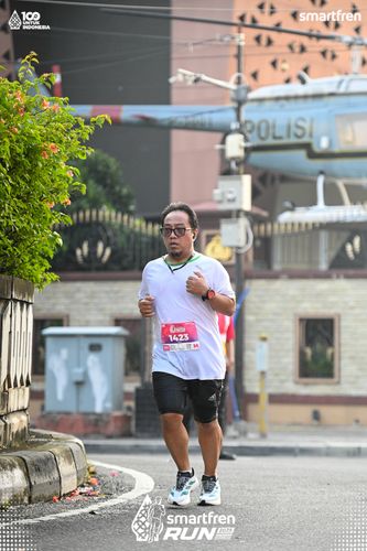 Race photo from Smartfren Run 2025 