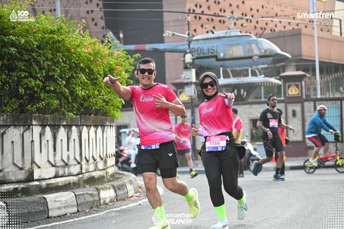 Race photo from Smartfren Run 2025 