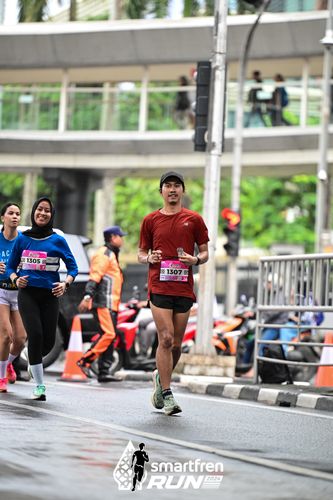 Race photo from Smartfren Run 2024