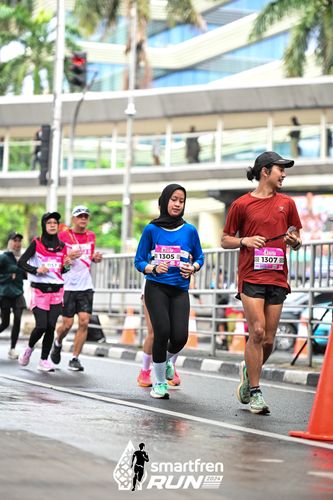 Race photo from Smartfren Run 2024