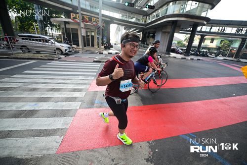 Race photo from Nu Skin Run 10K