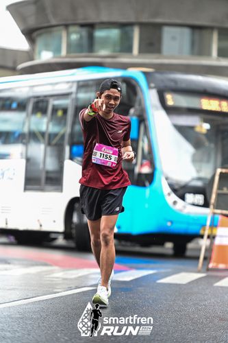Race photo from Smartfren Run 2024
