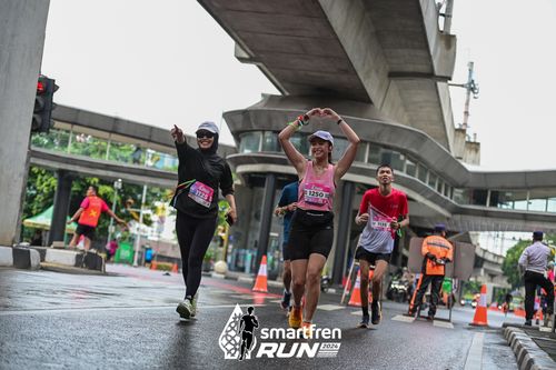 Race photo from Smartfren Run 2024