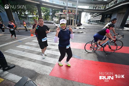 Race photo from Nu Skin Run 10K