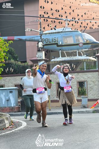 Race photo from Smartfren Run 2025 