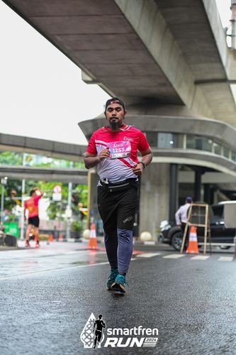 Race photo from Smartfren Run 2024