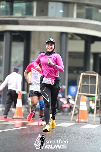 Race photo from Smartfren Run 2024