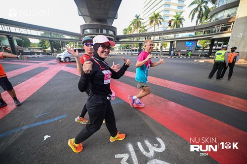Race photo from Nu Skin Run 10K