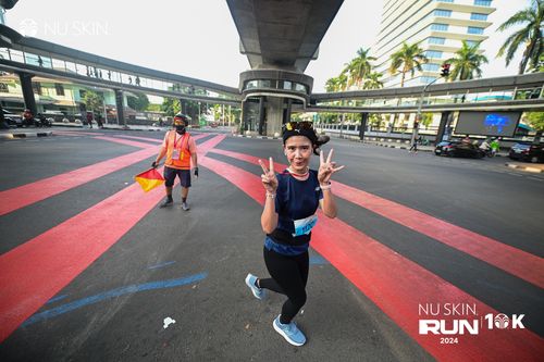 Race photo from Nu Skin Run 10K