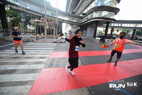 Race photo from Nu Skin Run 10K