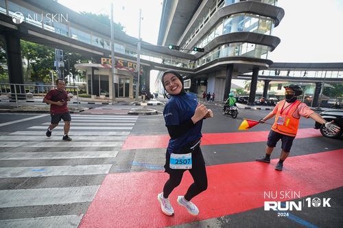Race photo from Nu Skin Run 10K