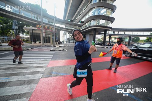 Race photo from Nu Skin Run 10K