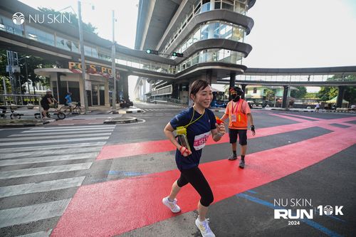 Race photo from Nu Skin Run 10K