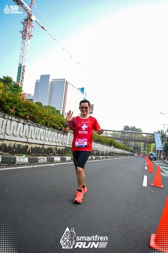 Race photo from Smartfren Run 2025 
