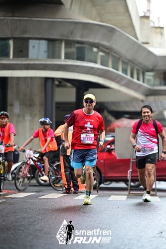 Race photo from Smartfren Run 2024