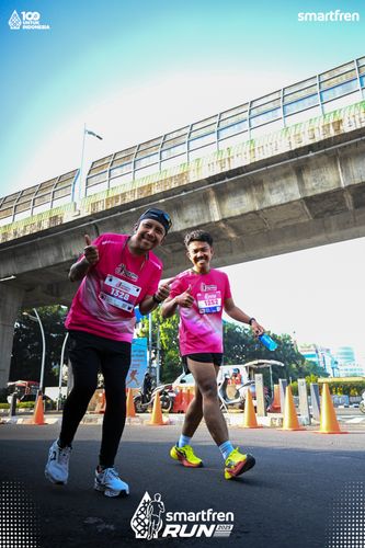 Race photo from Smartfren Run 2025 
