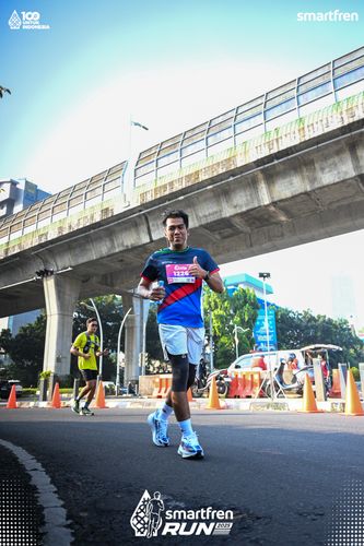 Race photo from Smartfren Run 2025 