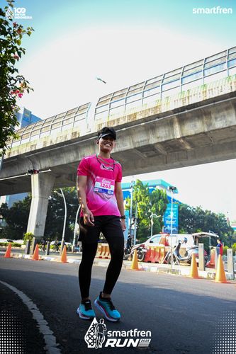 Race photo from Smartfren Run 2025 